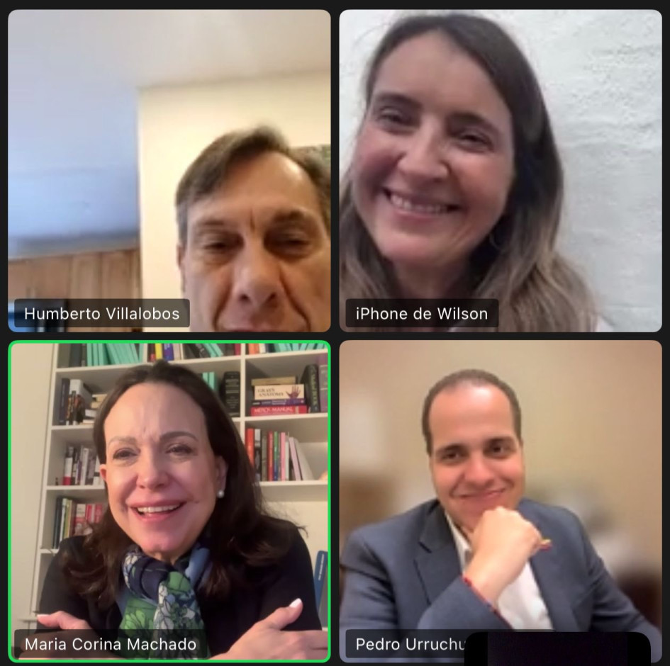 La candidata colombiana Paloma Valencia conversa por videollamada con María Corina Machado