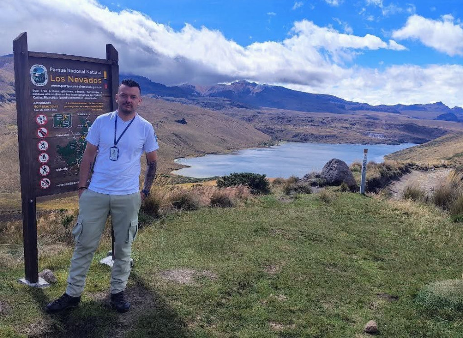 Cristian Hernán se desempeñaba como guardaparques en el PNN Los Nevados.