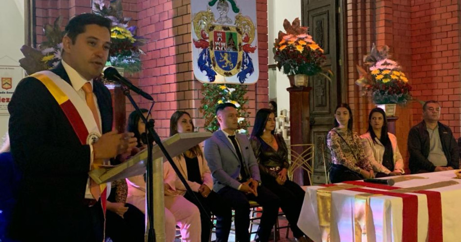 La Procuraduría abrió una investigación en contra del alcalde de Anserma (Caldas), Ómar Andrés Reina, por presunta participación indebida en política.