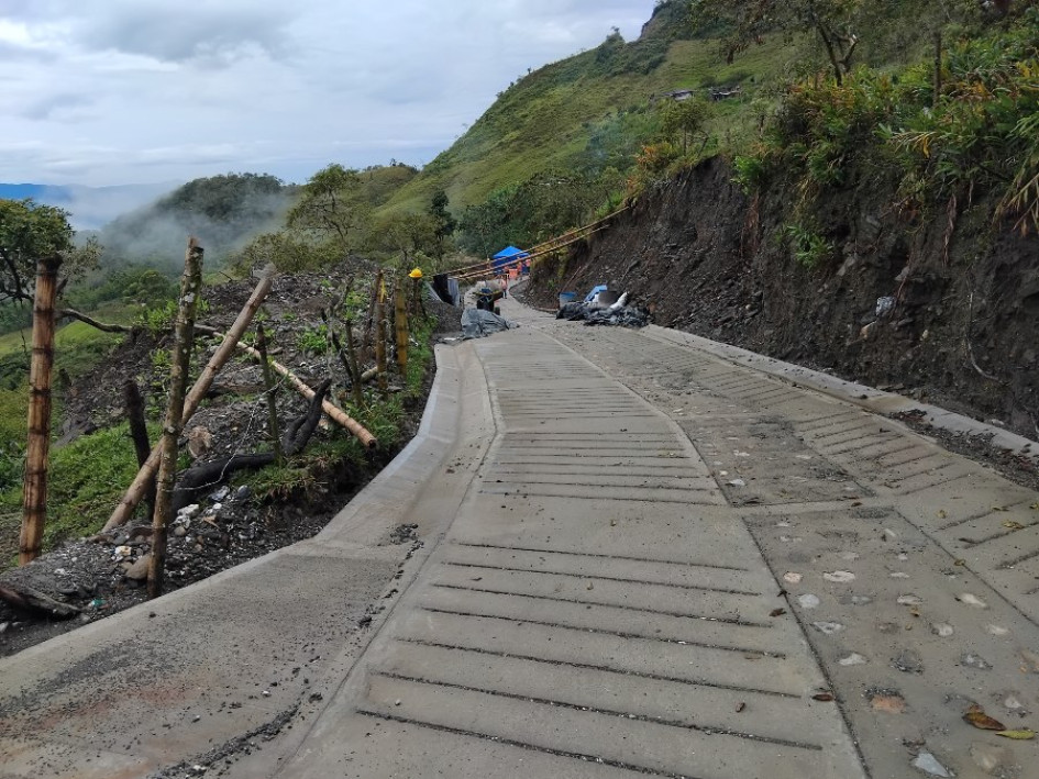 Cerrarán está vía en municipio de Caldas durante esta semana tras obras de placa huella