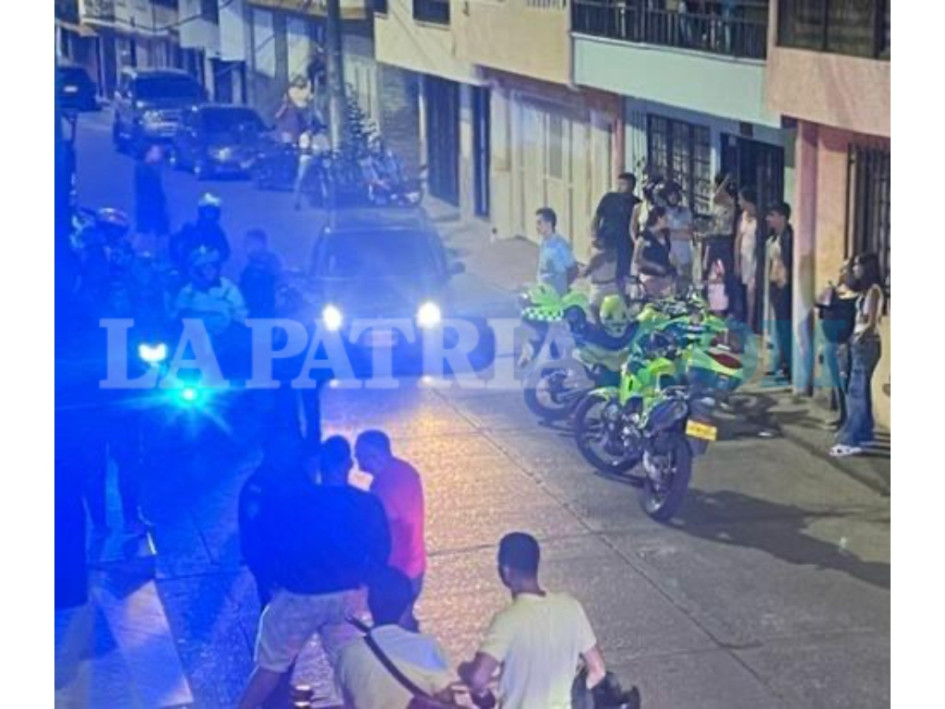 Al señalado agresor lo capturaron cuando intentaba huir por los techos de otras viviendas.