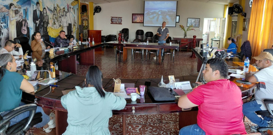 Otros partidos que tienen presencia en el Concejo de Risaralda son el Liberal y la coalición conformada por MIRA- Gente en Movimiento.