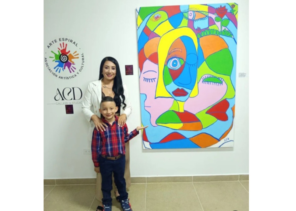 Laura Zuleta, madre del niño artista caldense Juan José Zuleta, de 9 años, contó que el arte de su hijo fue clave en un momento difícil para la familia.