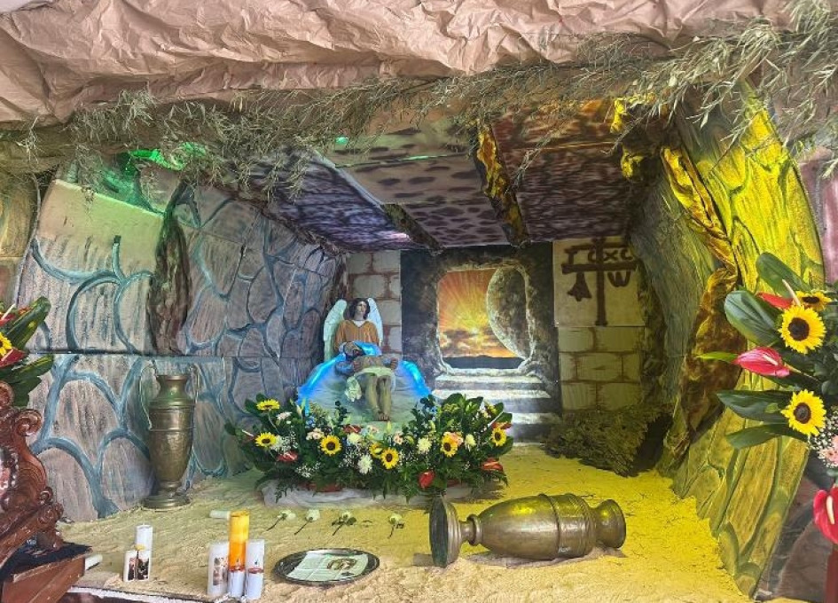 Santo Sepulcro en la Normal de La Presentación en Pensilvania (Caldas).