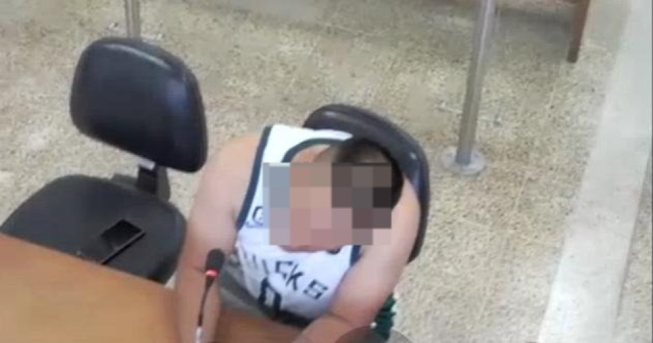 Foto| LA PATRIA  Le indicó que la apuñalaría y no descansaría hasta matarla y quitarle el niño. Además, la obligaba a tener relaciones sexuales.