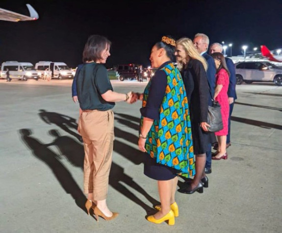 La ministra Federal de Relaciones Exteriores de Alemania, Annalena Baerbock, llegó el miércoles a Cali en un recorrido por países suramericanos. La recibió la viceministra de Asuntos Multilaterales de Colombia, Elizabeth Taylor, y ayer se encontró con la vicepresidenta de la República, Francia Márquez, en la Semana Unidas 2023 que hablará de género, paz y seguridad, crisis climática y migración.