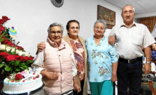 En su cumpleaños Inés Patiño, acompañada de sus hermanos: Blanca Miriam, Marina y Rafael Patiño Marín