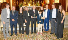 Familia: Samuel Venegas, Felipe Venegas, María Antonia Venegas, Marcela Buitrago, Néstor Buitrago, Rafael Jaramillo, Alejandra Buitrago, Luis Felipe Medina, Martín Buitrago y María José Venegas.