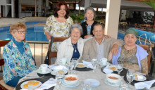 Lucelly Gómez, Fabiola Hincapié Carmona, Antonio Aguirre García, Yolanda Villegas Escobar, Consuelo Covaleda Abril y Luz Dary Bernal.