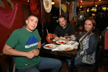 Santiago Valencia, Éric Hernández y Carolina Pérez.