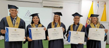 Graduados del programa de Administración Pública Territorial en Manizales.