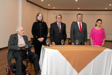 Junta Directiva de la Academia de Medicina de Caldas: Bernardo Ocampo Trujillo, Gimena Mejía Arango, Hernando García Zabala, José Norman Salazar y Olga Marina Restrepo Jaramillo.