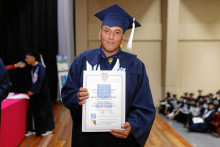 Carlos Arturo Villada, bombero voluntario de Arauca, corregimiento de Palestina (Caldas).