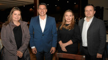 Marcela Escobar, Jorge Eduardo Rojas Giraldo (alcalde de Manizales), Mariana Villegas y Juan Pablo Mejía.