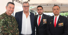 Alberto Marín Chaux (teniente coronel), Ricardo  Espagliari (ingeniero), Carlos Alberto  Mateus (coronel) y Manuel  Antonio Romero (mayor).