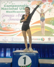 Sara Cárdenas Giraldo, deportista de nivel 2 en gimnasia artística, categoría 11 años, obtuvo medalla de oro en salto, de bronce en el esquema de suelo y en asimétricas y presea de oro en el all-around, en su categoría y nivel.