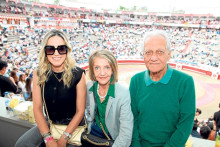 Lina Gutiérrez, Yolanda Vásquez y Mario Vásquez.