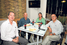 Juan Carlos Salazar, Carlos Eduardo Ríos, Luz Stella Ospina y Gilberto Gil.