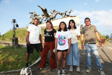  Hérctor Gutiérrez, Carolina Almanza, Th omás Gutiérrez, Mariano Jansasoi y Jairo Jansasoi, desde Mocoa (Putumayo)