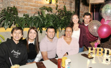 Jacobo Barrero Suescun, Saira Suescun, Jonathan Pinilla, Estella Mora, Sandra Suescun y Norby Naranjo.