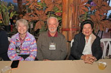 Eugenio Posada, Fernando Osorio y Rosita Greidingez.