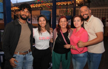 Santiago Bocanegra, Evely Bocanegra, Luz Nelly Flórez, Consuelo Rocha y Danny Grimaldo.