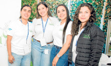 Ángela María Racero, Sofía Osorio, María Alejandra Montoya y Daniela Grisales.