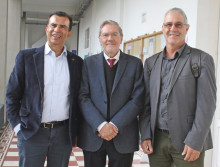 Javier Gonzaga Valencia, coordinador del Coloquio; Antonio Carlos Wolkmert y Ricardo Stanziola, conferencistas invitados. 