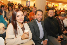 Daniela Robledo, Andrés Felipe Betancourth, secretario de Educación de Manizales, y Diego Armando Rivera, director de la Unidad de Gestión del Riesgo. 