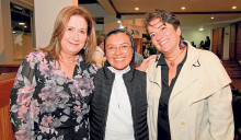 Beatriz Eugenia Pardo Trujillo, directora de la Fundación Obras Sociales Betania; hermana Mayelli; Esperanza Chacua; y Natalia Moreno.