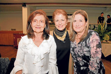 Constanza Moreno, Mónica Giraldo y Beatriz Pardo.