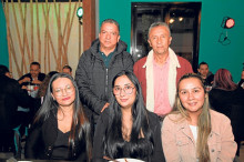 Jénnifer Yepes, Lorena Valencia, Liliana Valencia, Óscar Alonso Vargas y Silvio Rivera.