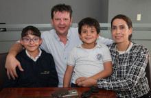 Valentina Acien Duque, Víctor Acien, Martín Acien Duque y Luisa Duque Cifuentes (cumpleañera).
