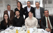 Antonia Bernal, Juan Diego Salazar, Natalia Arias, Carlos Campuzano, Miguel Ángel Llano, Carolina Giraldo, Santiago García y Juan David Martínez.