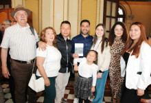 Julio Aristizábal, Mariela Cardona, Wilmer González, Edwin Hesse, Violeta González, Daniela González, Manuela González y Lili Ramírez.