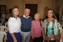 Gloria Socorro Valencia, Ancízar Valencia, Amparo Murillo y Sara Cecilia Valencia.