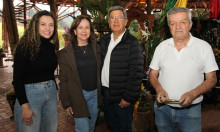 Alejandra Giraldo, María Inés Bustamante, Darío Puyo y José Hernán Aguilar.