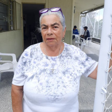 Caídas, golpes y heridas: mejoran vía en Manizales que ponía en riesgo a ciudadanos, celebran residentes Martha Cecilia Correa Valencia, fiscal de la Junta de Acción Comunal de El Arenillo