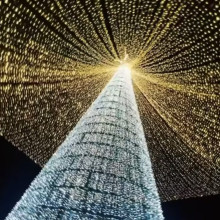 El árbol de Navidad en La Dorada.