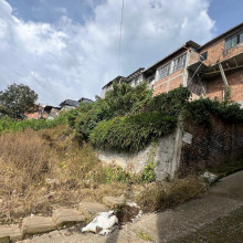 El lote está ubicado en la carrera 6 con calle 9