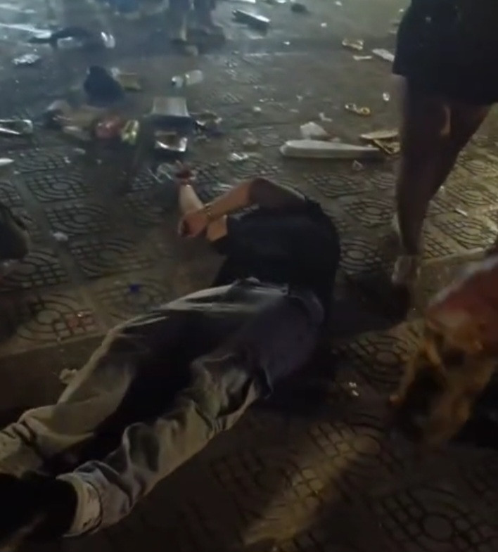 En desmanes terminó un concierto del cumpleaños de un municipio del Centrosur de Caldas.